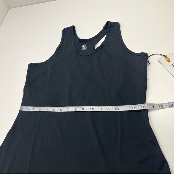 Tail Womens Coletta Dress Racerback Pleated Hem Size Medium Black Athletic NEW - Picture 11 of 13